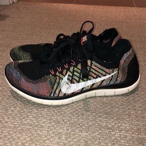 Multi color Nike flyknit free